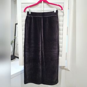Uniqlo Corduroy Midi Skirt